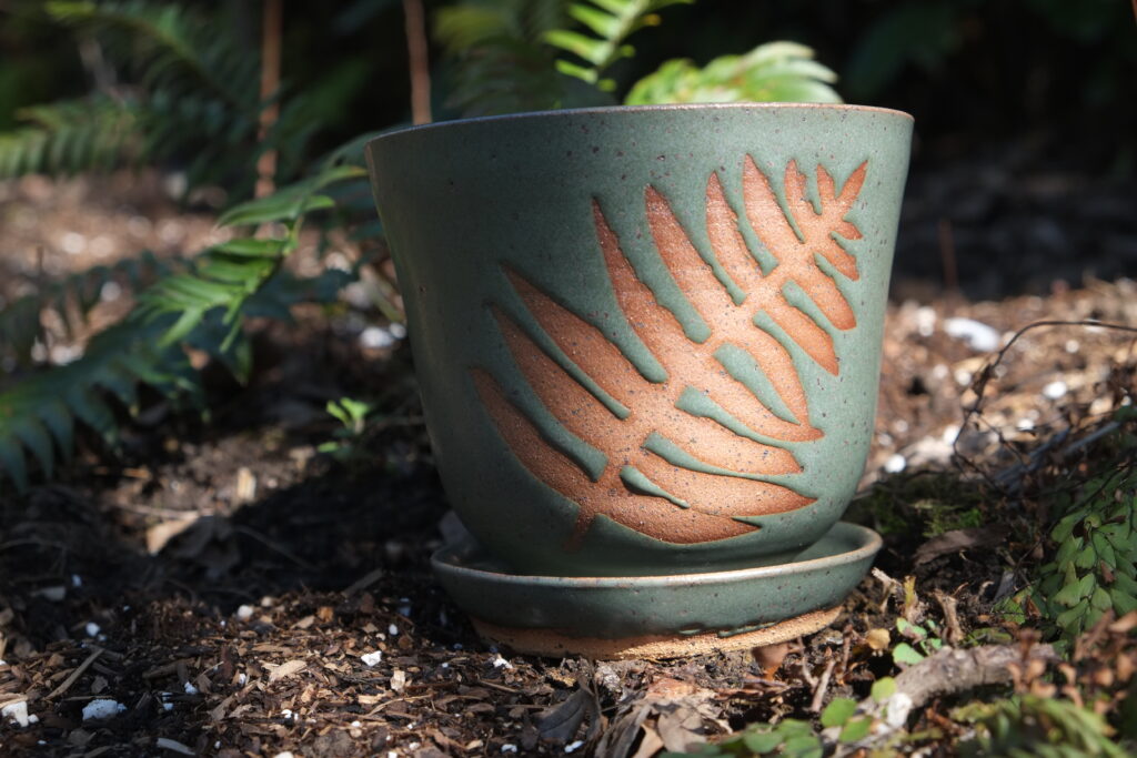 Fern-planter by bird and cat ceramics